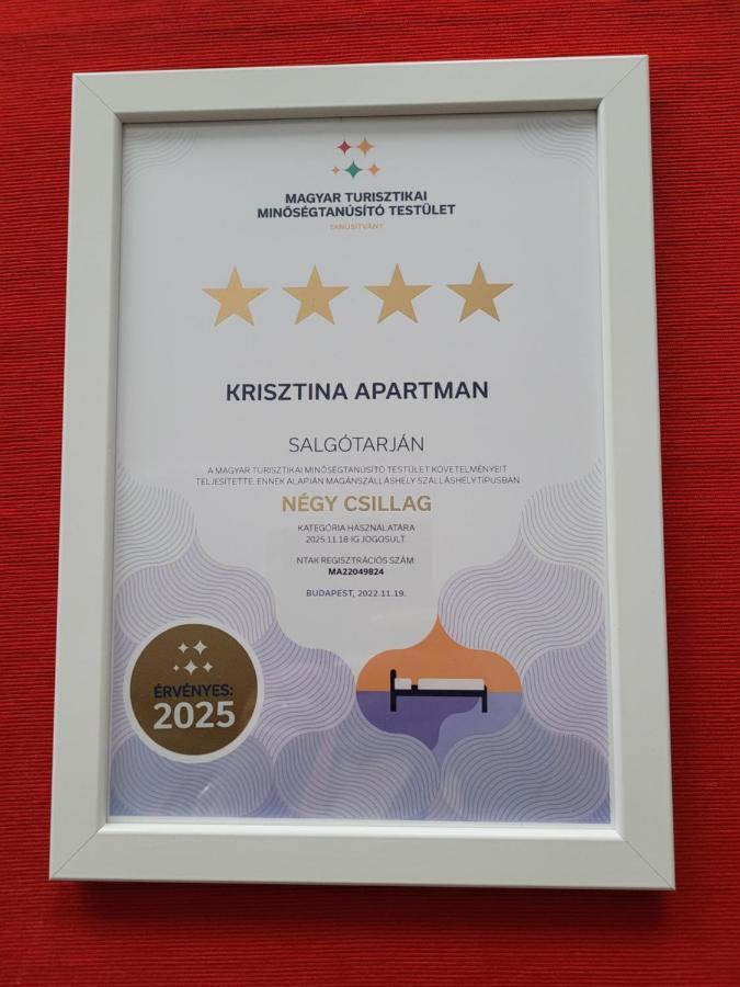 Krisztina Apartman Apartment Salgótarján Екстериор снимка