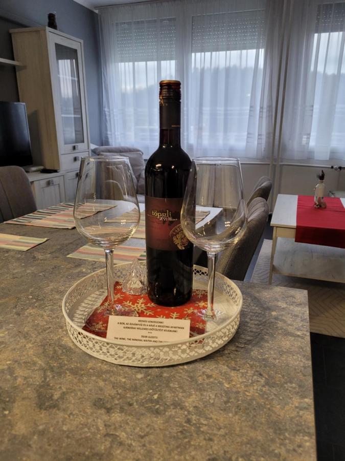 Krisztina Apartman Apartment Salgótarján Екстериор снимка